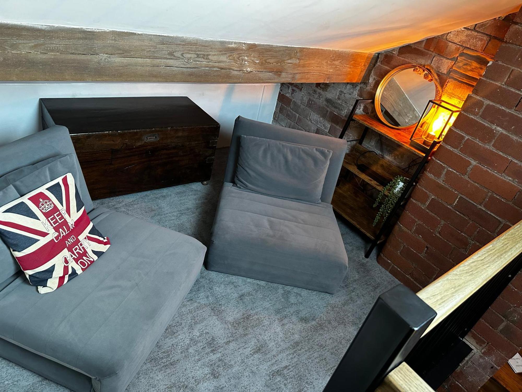 Unique Victorian Stable Conversion Halifax Luaran gambar